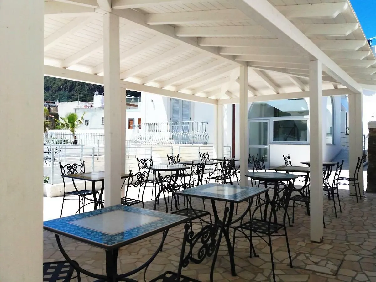 Odysseus Hotel Lipari   Lipari (Isola Lipari)