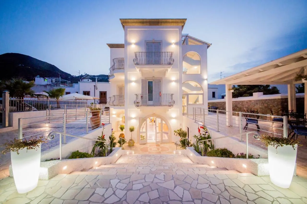 Odysseus Hotel Lipari  3*, Lipari (Isola Lipari) Italy